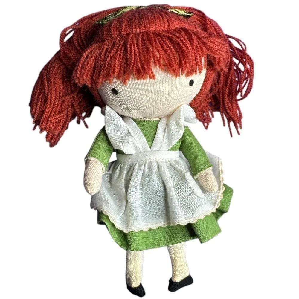 Joan Walsh vintage 1970s pocket doll